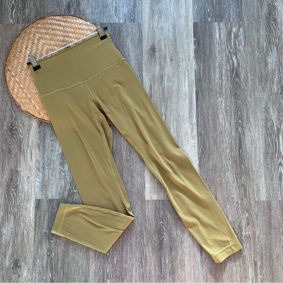 Lululemon Align Pant II 25" grape Leaf green Women’s Size 4 - Picture 2 of 7